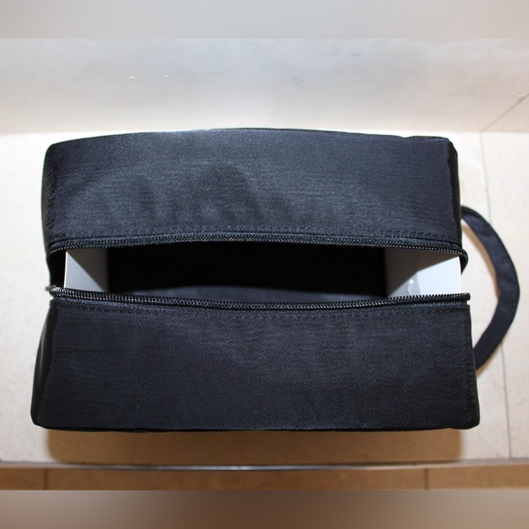 Sephora men’s toiletry bag (NWOT) - Picture 8 of 8